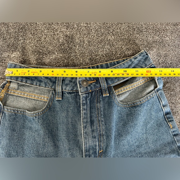 MOTEL Women's Cut Out Straight Leg Denim Blue Jean, Mid Wash, Size XS/33L - Picture 6 of 9